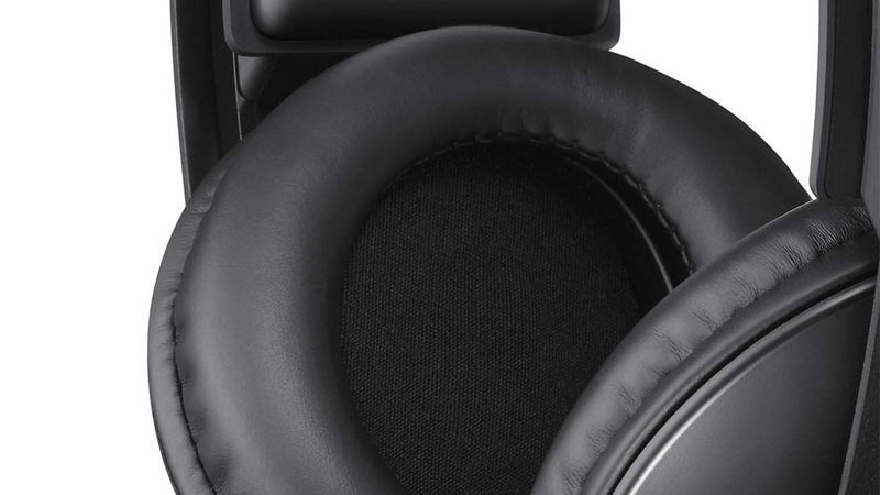 Illustration for article titled The PS3's New Headphones Look Awesome